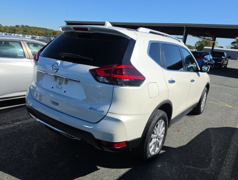 Photo 2 of this NISSAN ROGUE