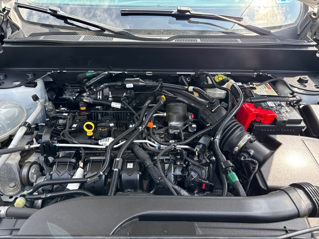 Photo 7 of this FORD MAVERICK
