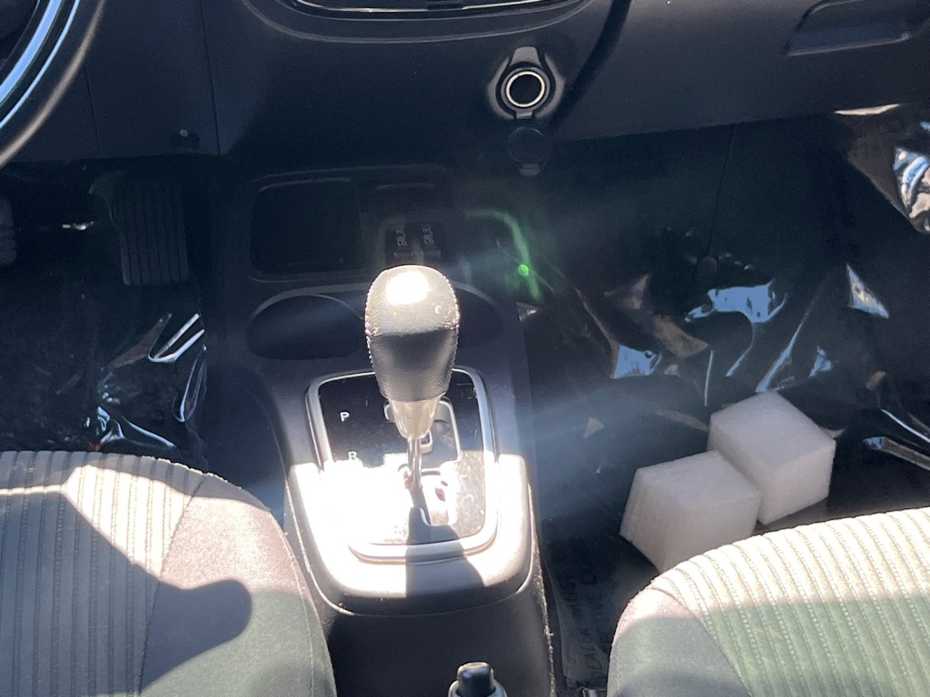 Photo 14 of this MITSUBISHI MIRAGE