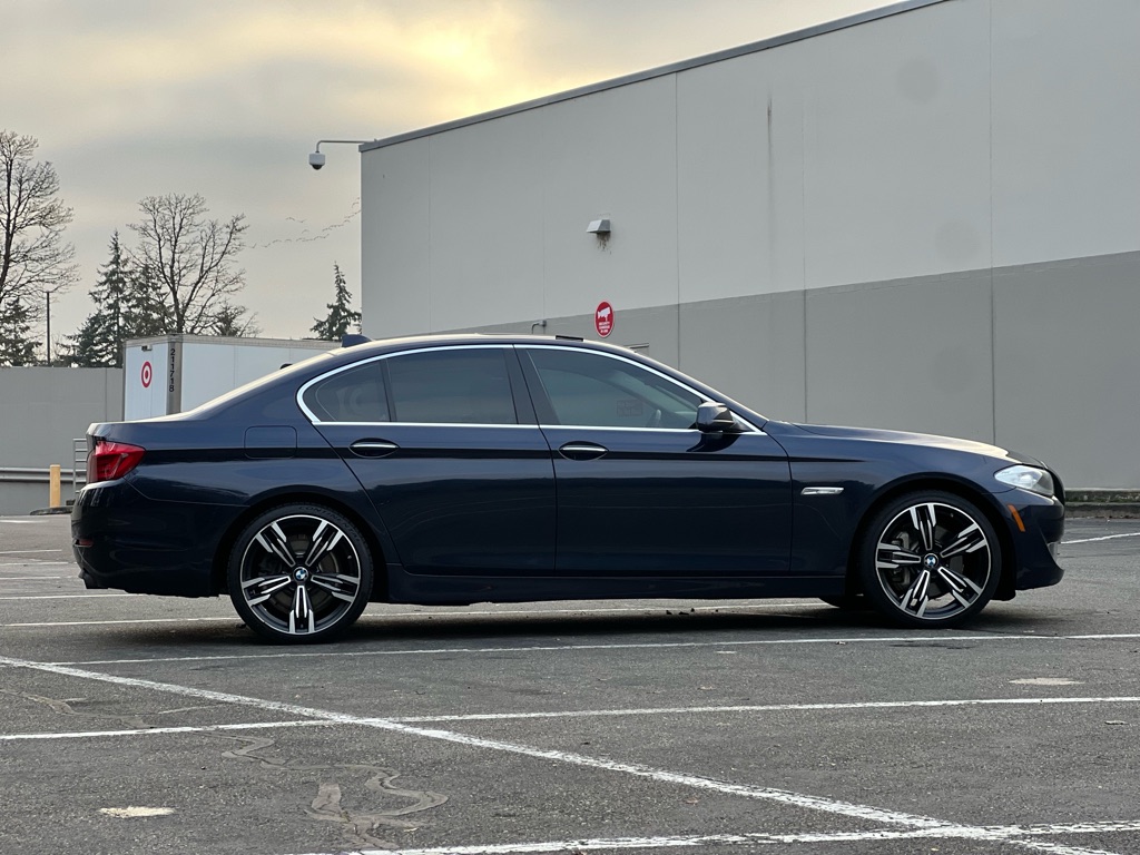 Photo 6 of this BMW 535