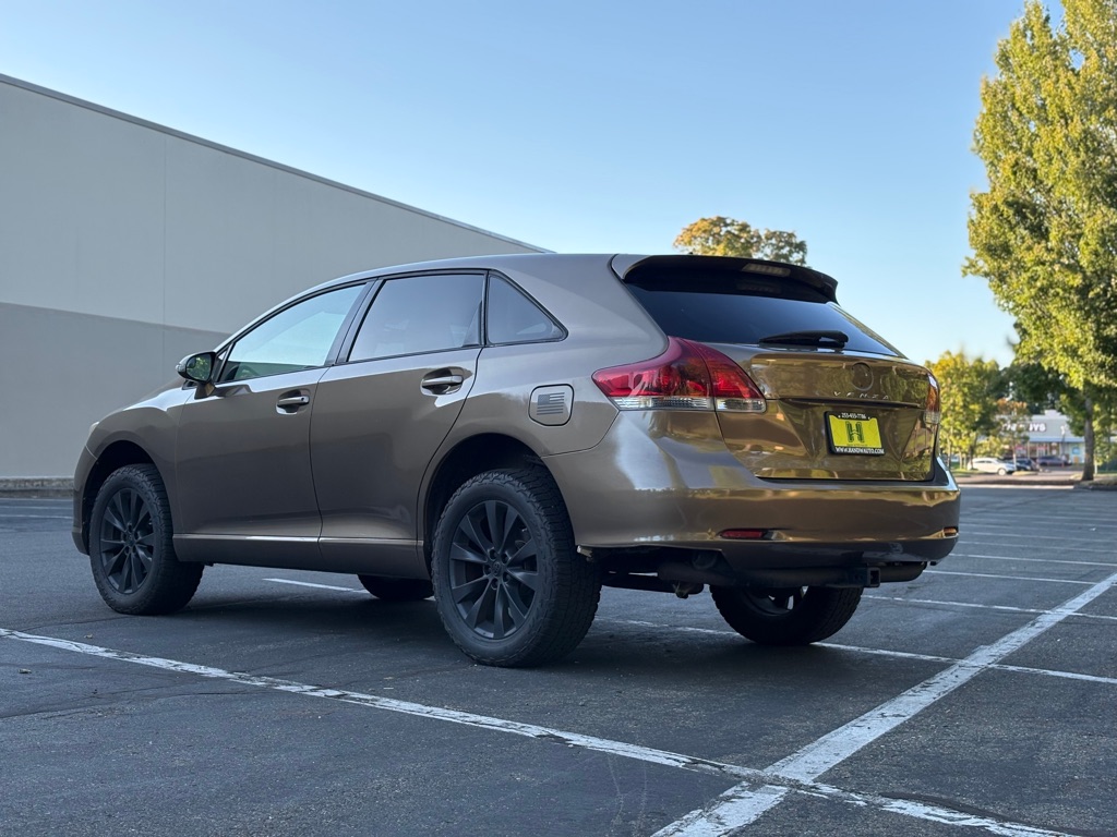 Photo 3 of this TOYOTA VENZA