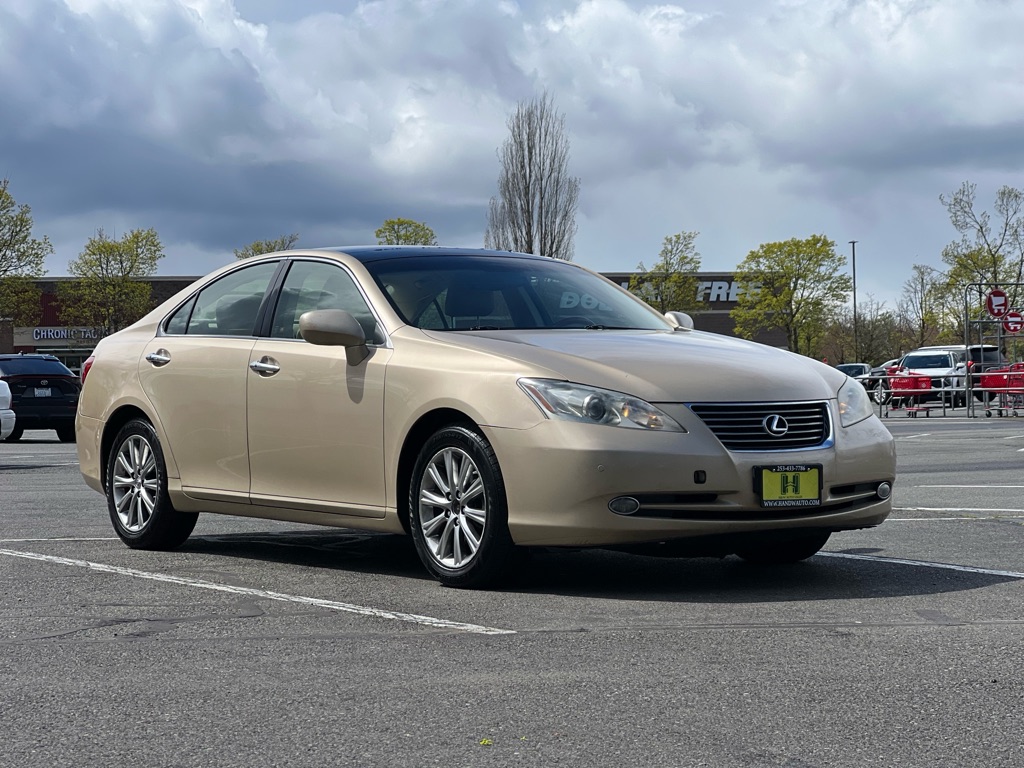 Photo 7 of this LEXUS ES