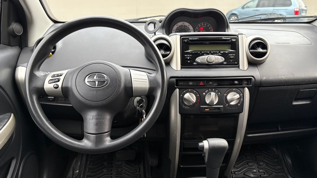 Photo 10 of this SCION XA