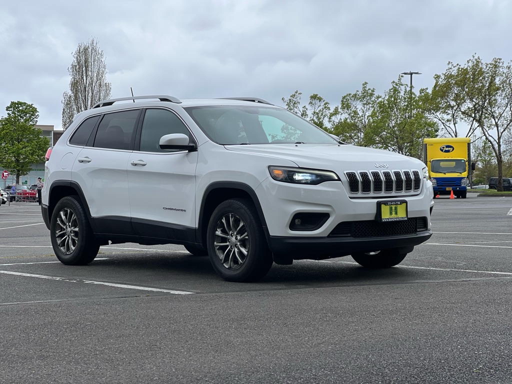 Photo 7 of this JEEP CHEROKEE