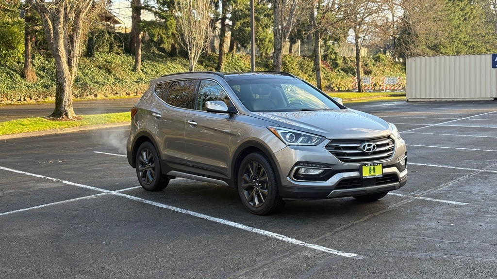 Photo 7 of this HYUNDAI SANTA FE SPORT