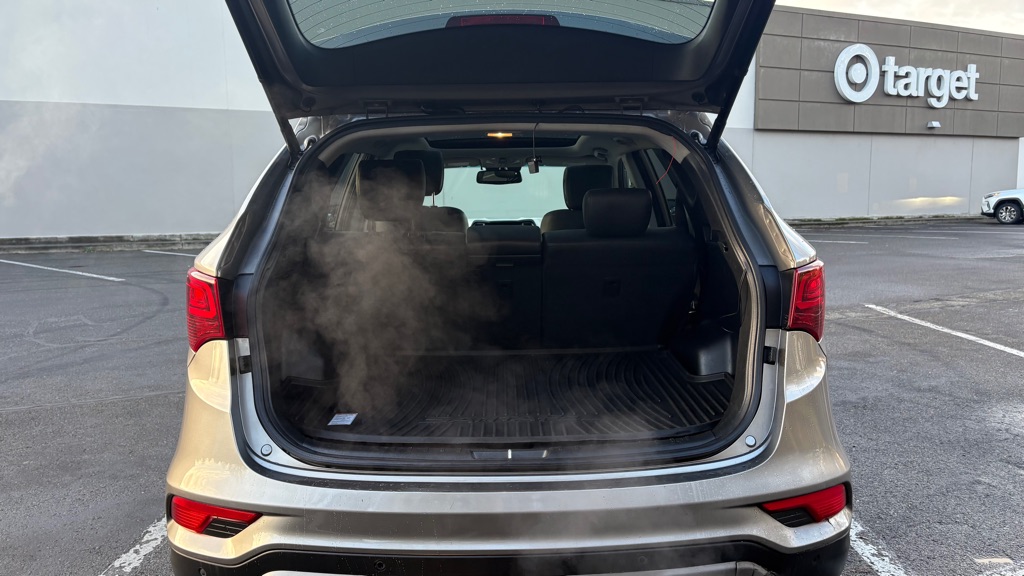 Photo 17 of this HYUNDAI SANTA FE SPORT
