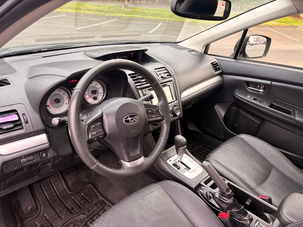 Photo 10 of this SUBARU IMPREZA