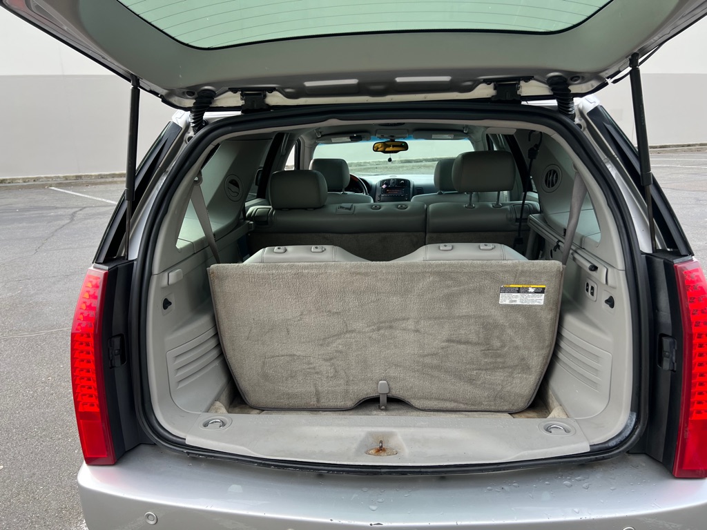 Photo 16 of this CADILLAC SRX