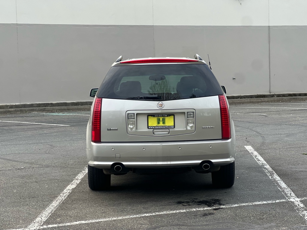 Photo 4 of this CADILLAC SRX
