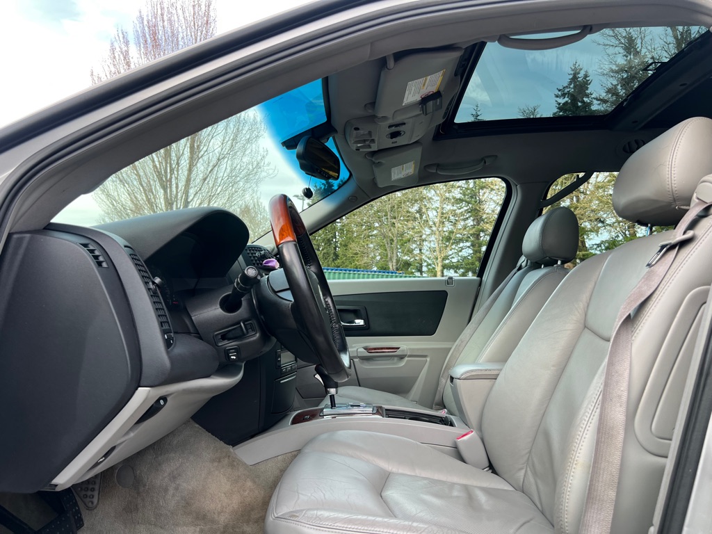 Photo 9 of this CADILLAC SRX