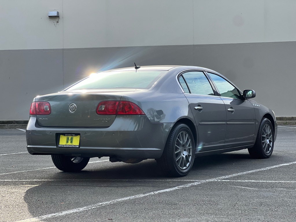 Photo 5 of this BUICK LUCERNE