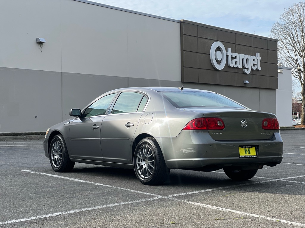 Photo 3 of this BUICK LUCERNE