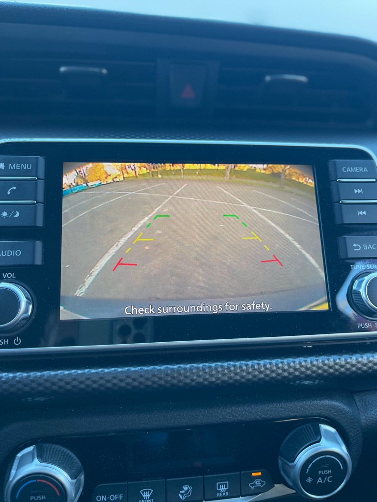 Photo 12 of this NISSAN KICKS