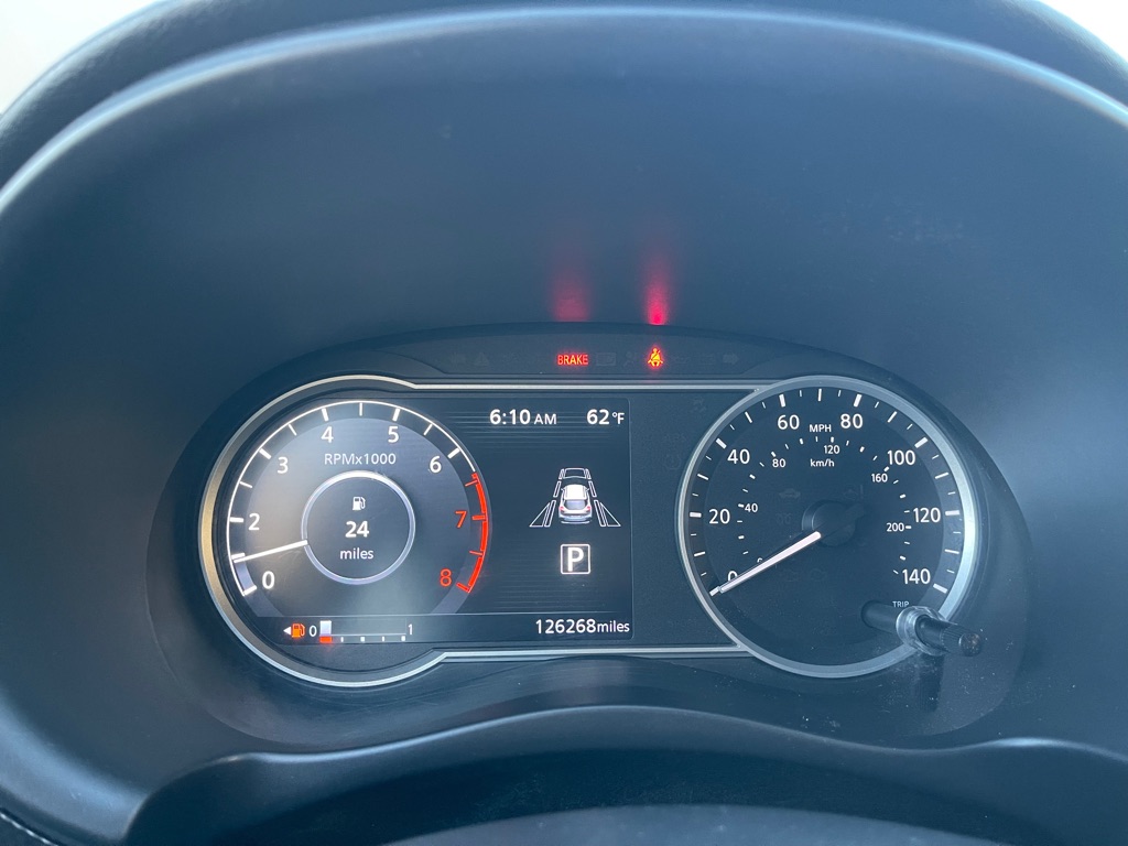 Photo 11 of this NISSAN KICKS