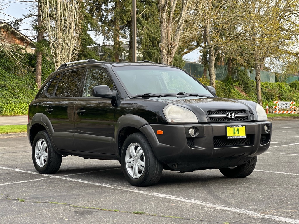 Photo 7 of this HYUNDAI TUCSON
