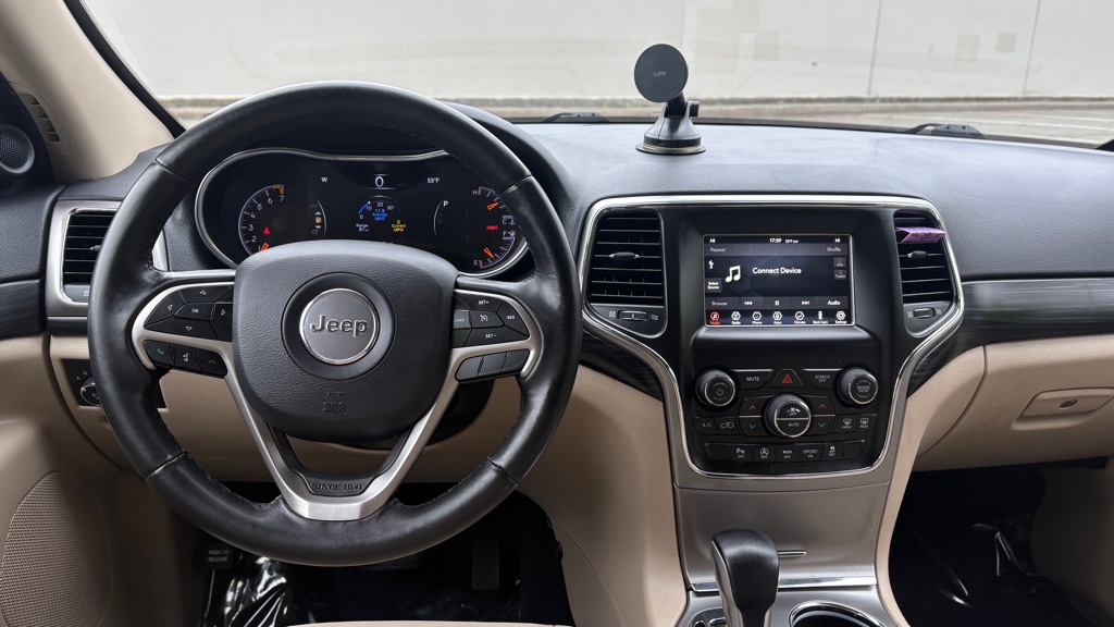 Photo 11 of this JEEP GRAND CHEROKEE