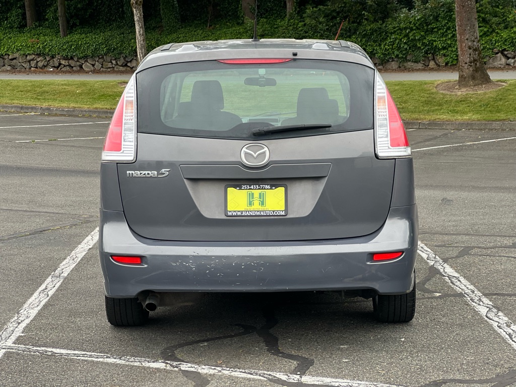Photo 4 of this MAZDA 5