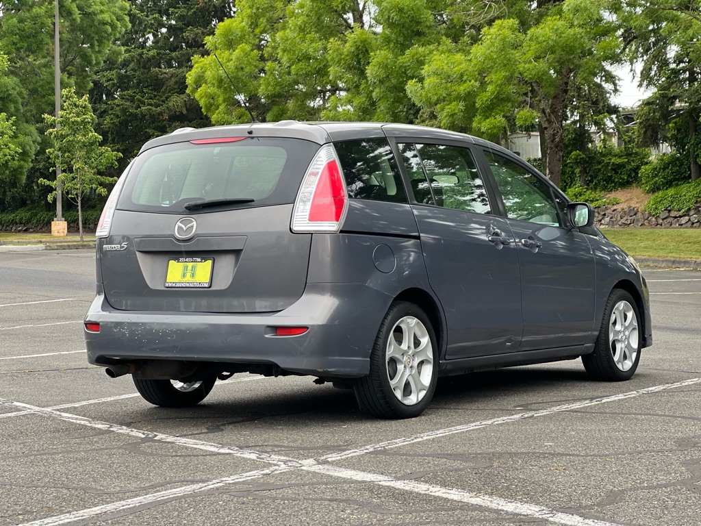 Photo 5 of this MAZDA 5