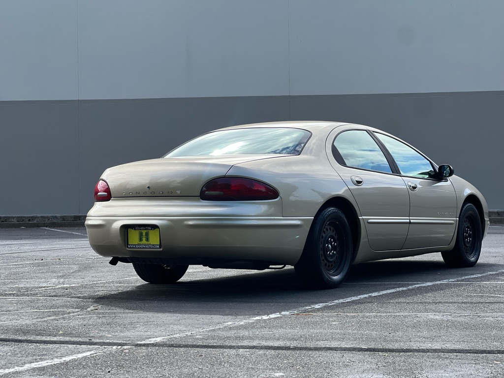 Photo 5 of this CHRYSLER CONCORDE