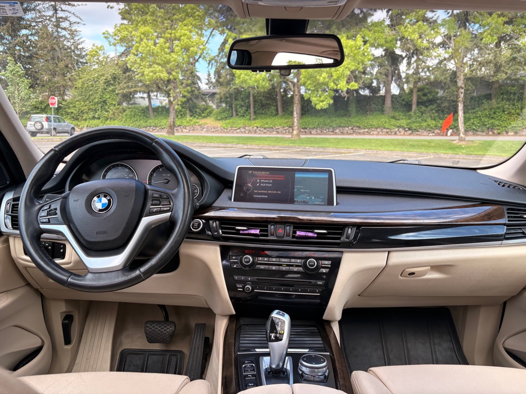 Photo 11 of this BMW X5