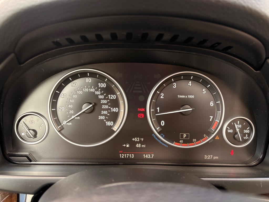 Photo 13 of this BMW X5