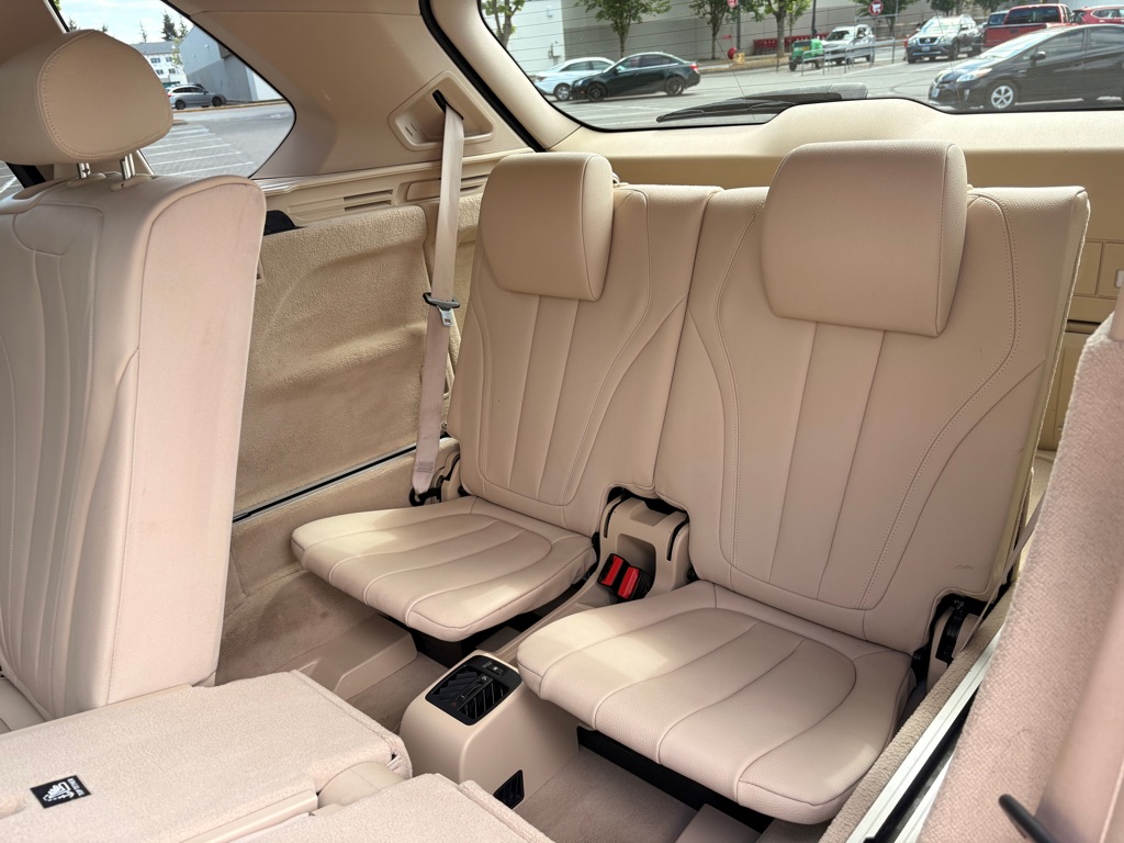 Photo 16 of this BMW X5