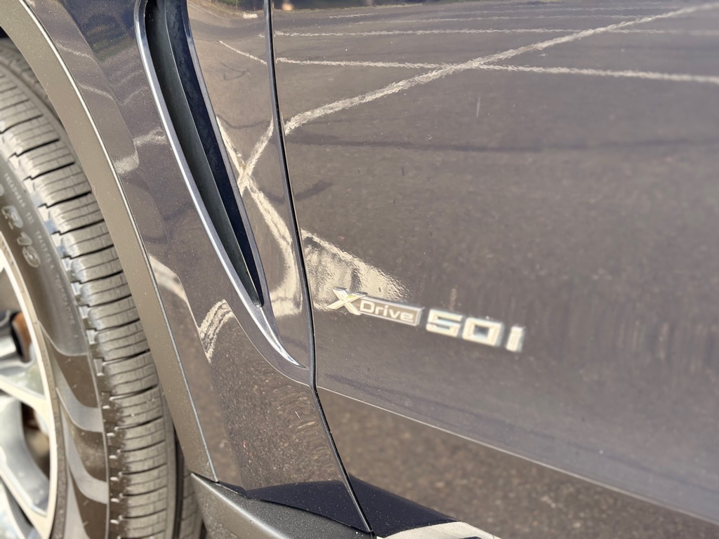 Photo 8 of this BMW X5