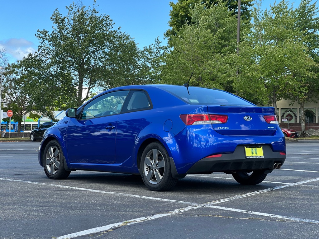 Photo 3 of this KIA FORTE