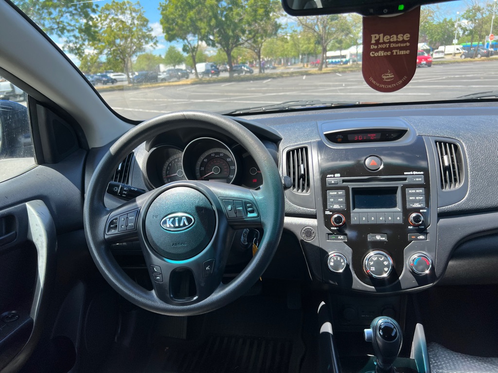 Photo 12 of this KIA FORTE