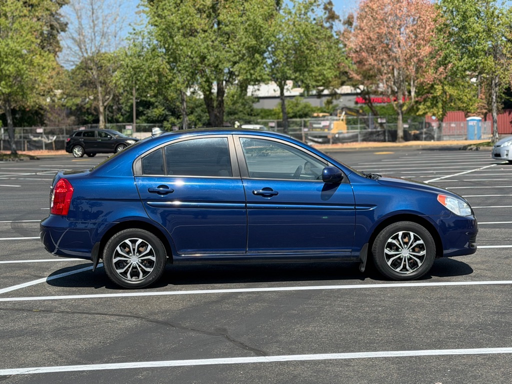 Photo 6 of this HYUNDAI ACCENT
