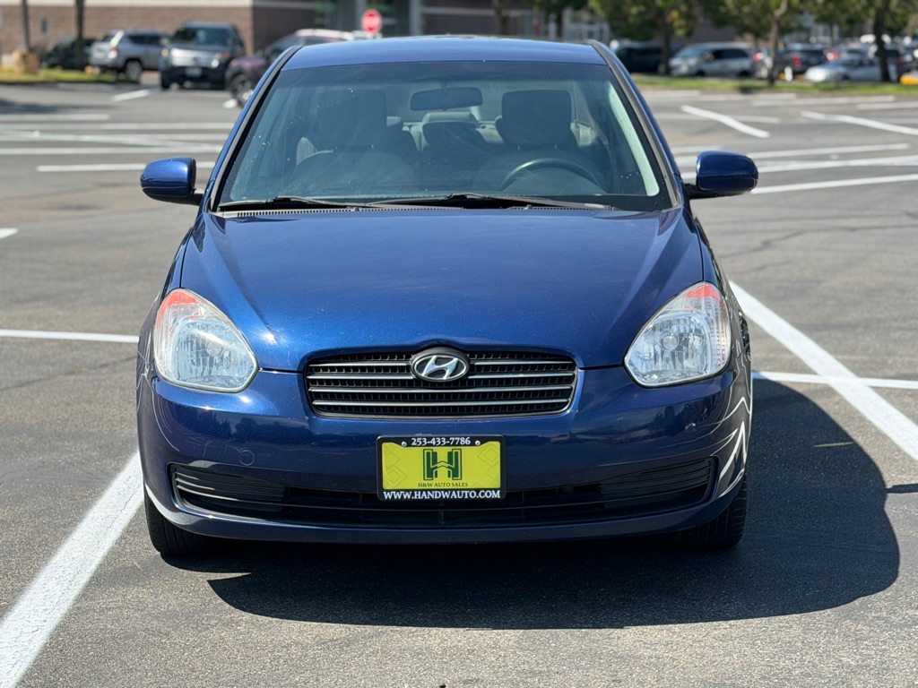 Photo 8 of this HYUNDAI ACCENT