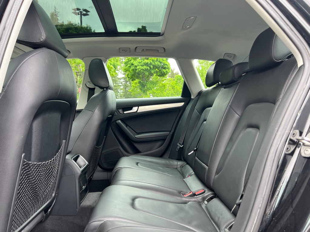 Photo 16 of this AUDI A4