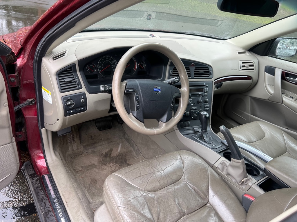 Photo 10 of this VOLVO XC70