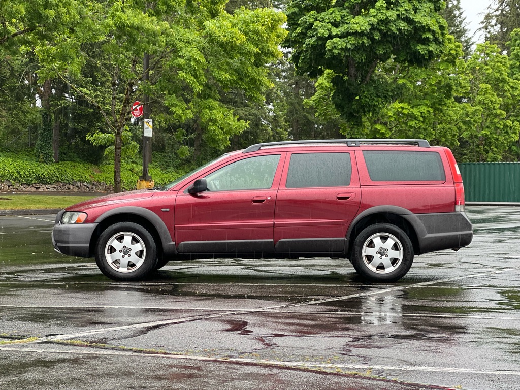 Photo 2 of this VOLVO XC70