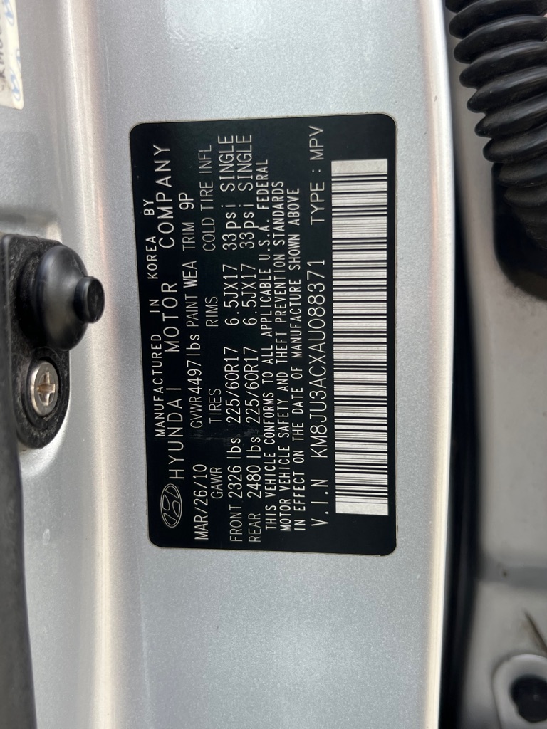 Photo 18 of this HYUNDAI TUCSON