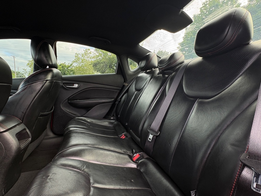 Photo 14 of this DODGE DART