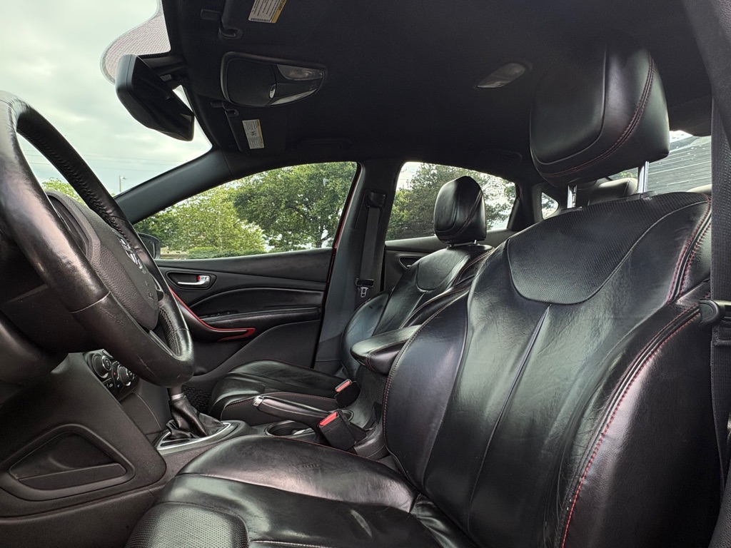 Photo 9 of this DODGE DART