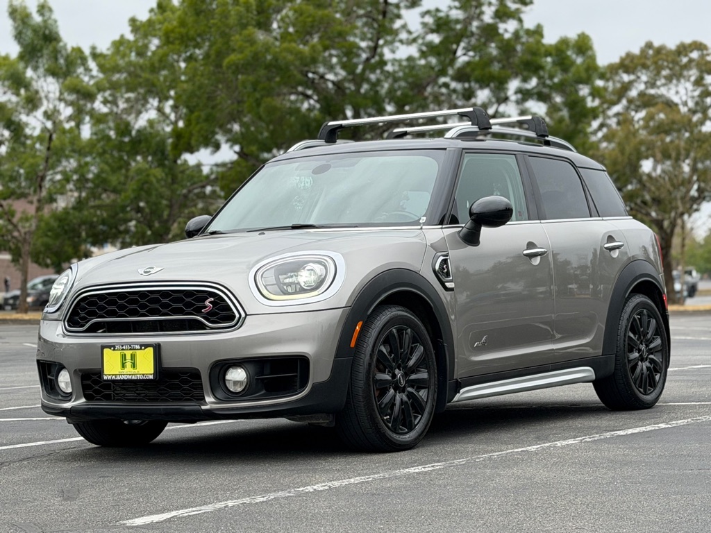 2018 MINI COOPER