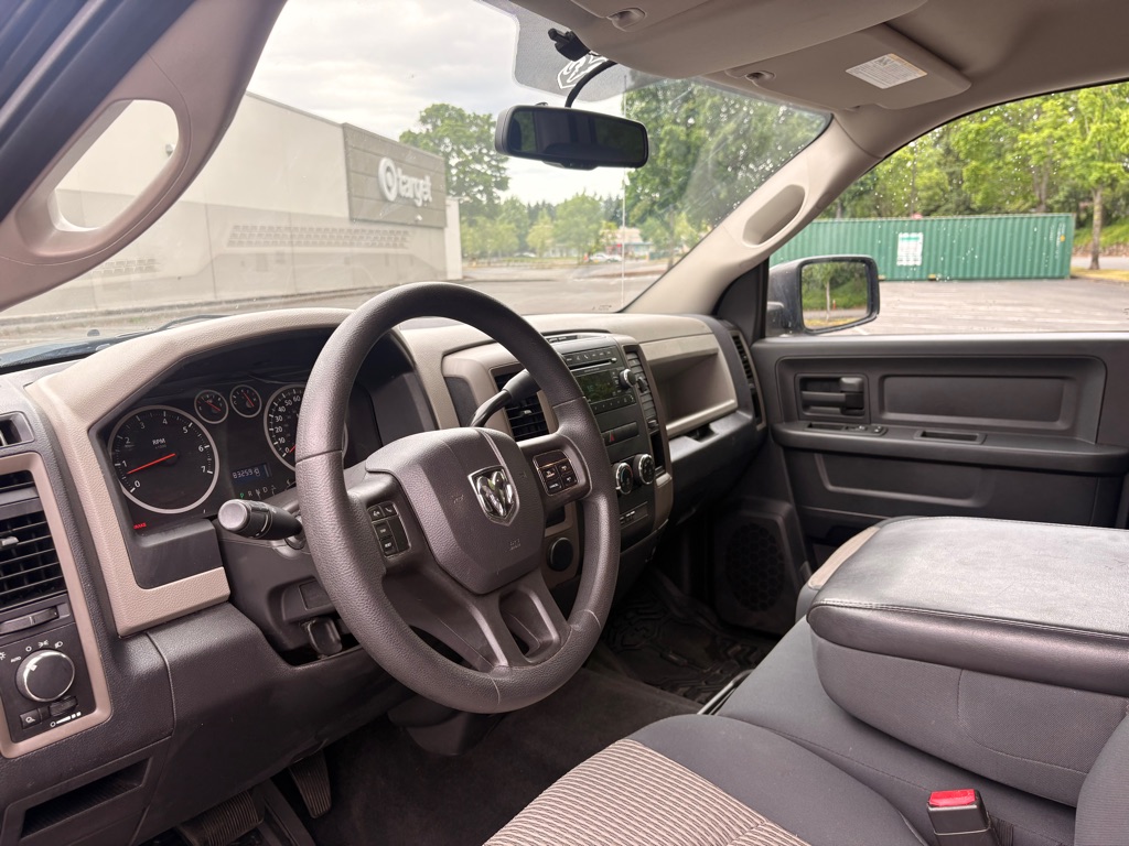 Photo 12 of this DODGE RAM 1500