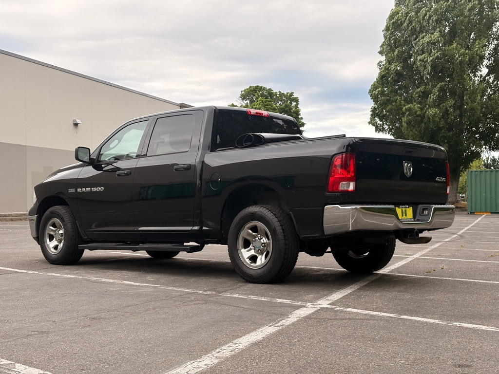 Photo 3 of this DODGE RAM 1500
