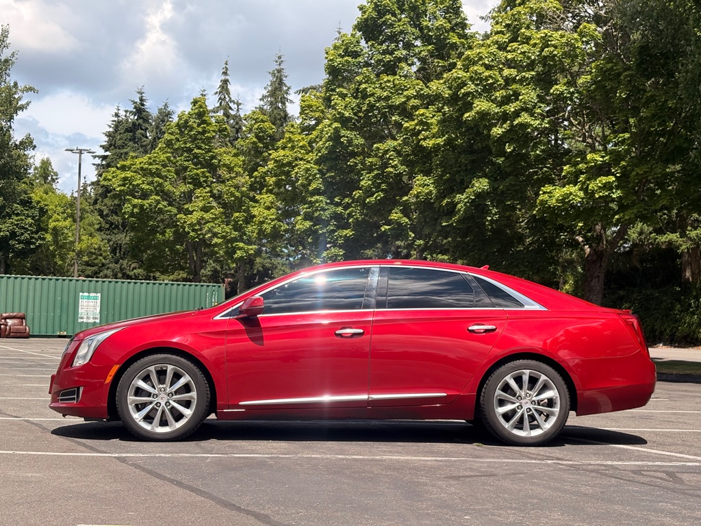 Photo 2 of this CADILLAC XTS