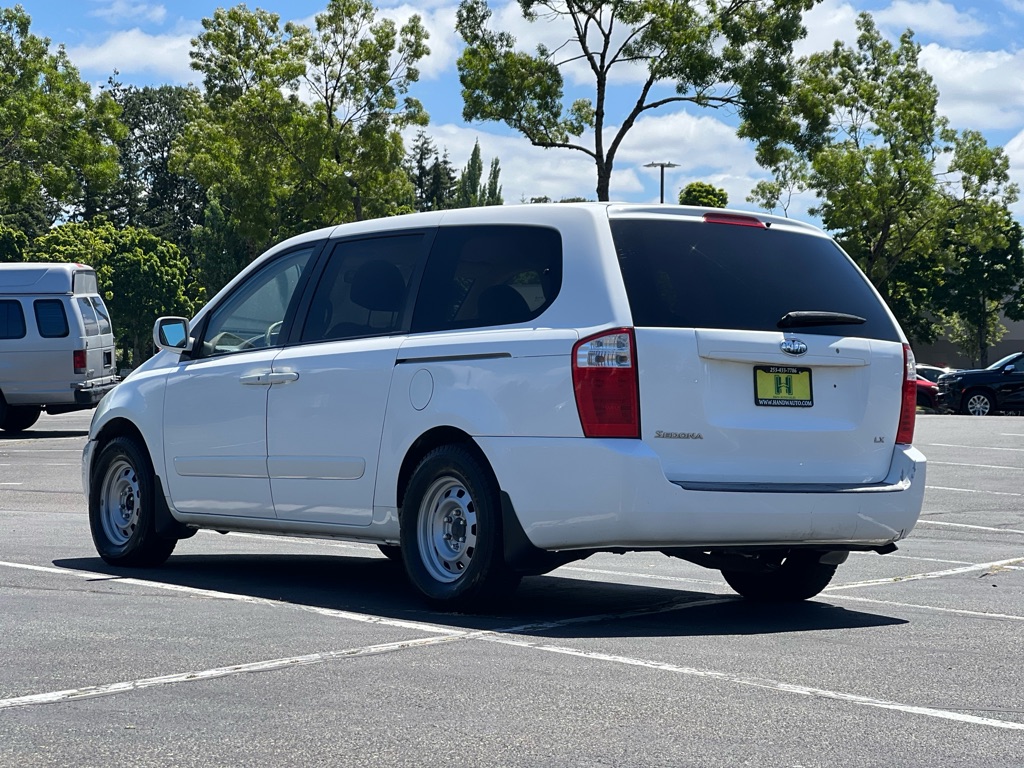 Photo 3 of this KIA SEDONA
