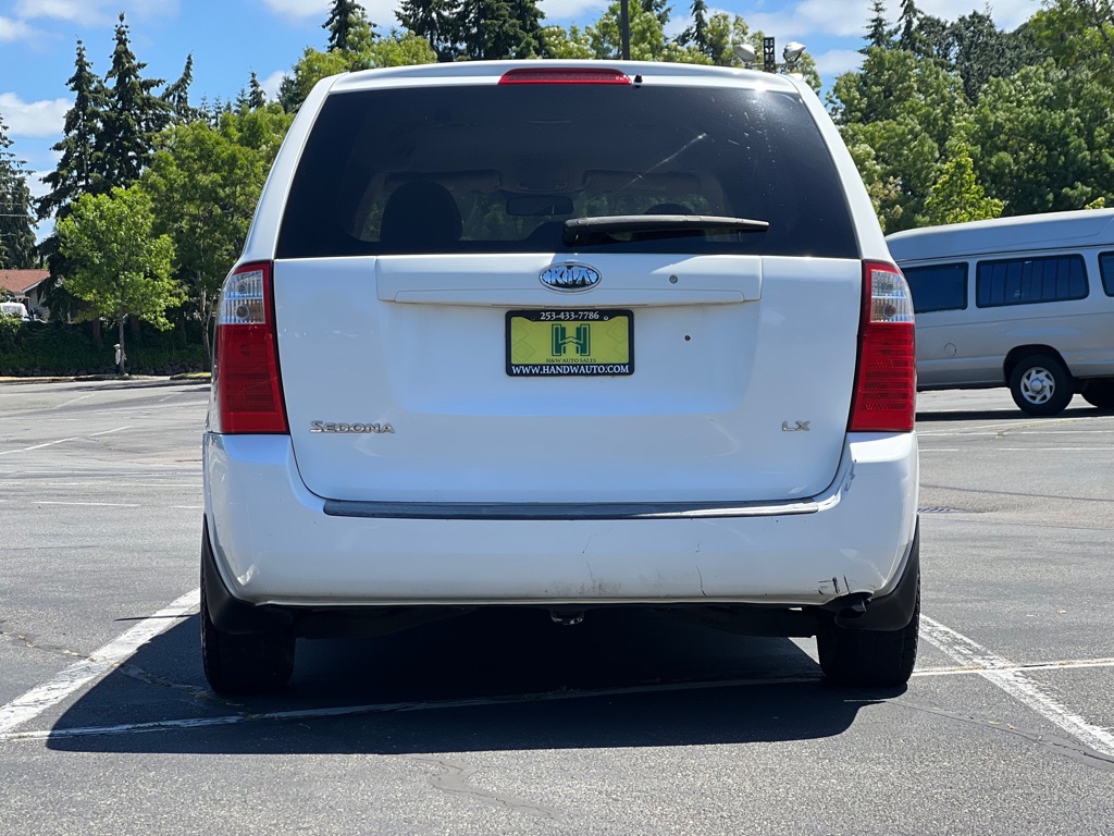 Photo 4 of this KIA SEDONA