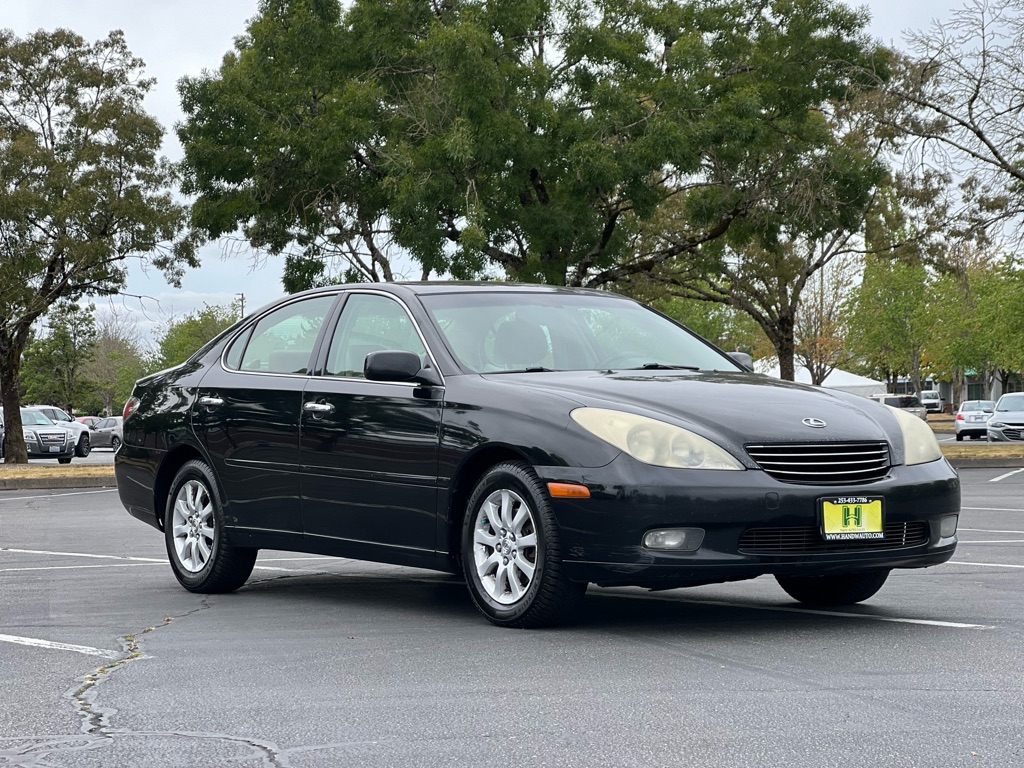 Photo 7 of this LEXUS ES