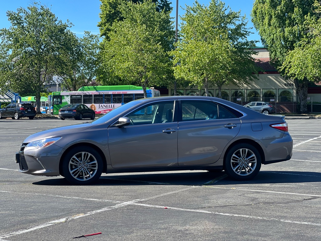 Photo 2 of this TOYOTA CAMRY