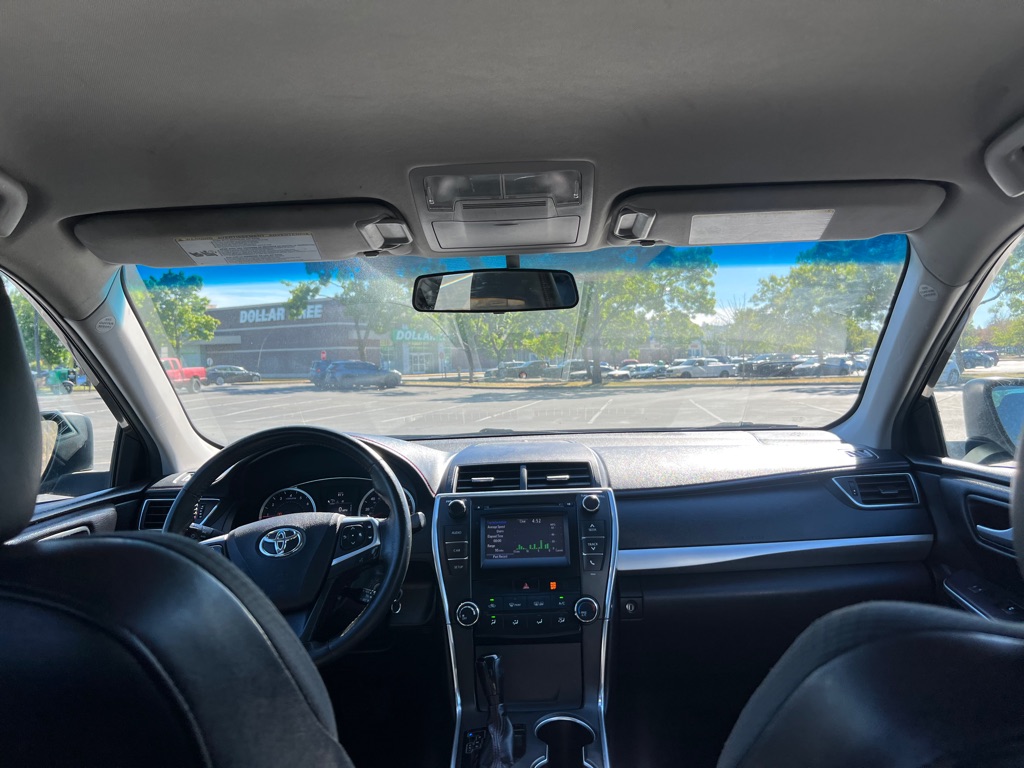 Photo 11 of this TOYOTA CAMRY