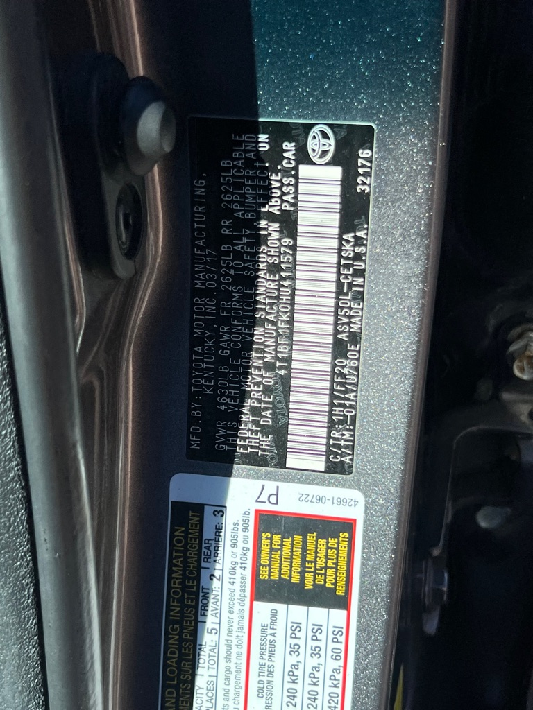 Photo 18 of this TOYOTA CAMRY