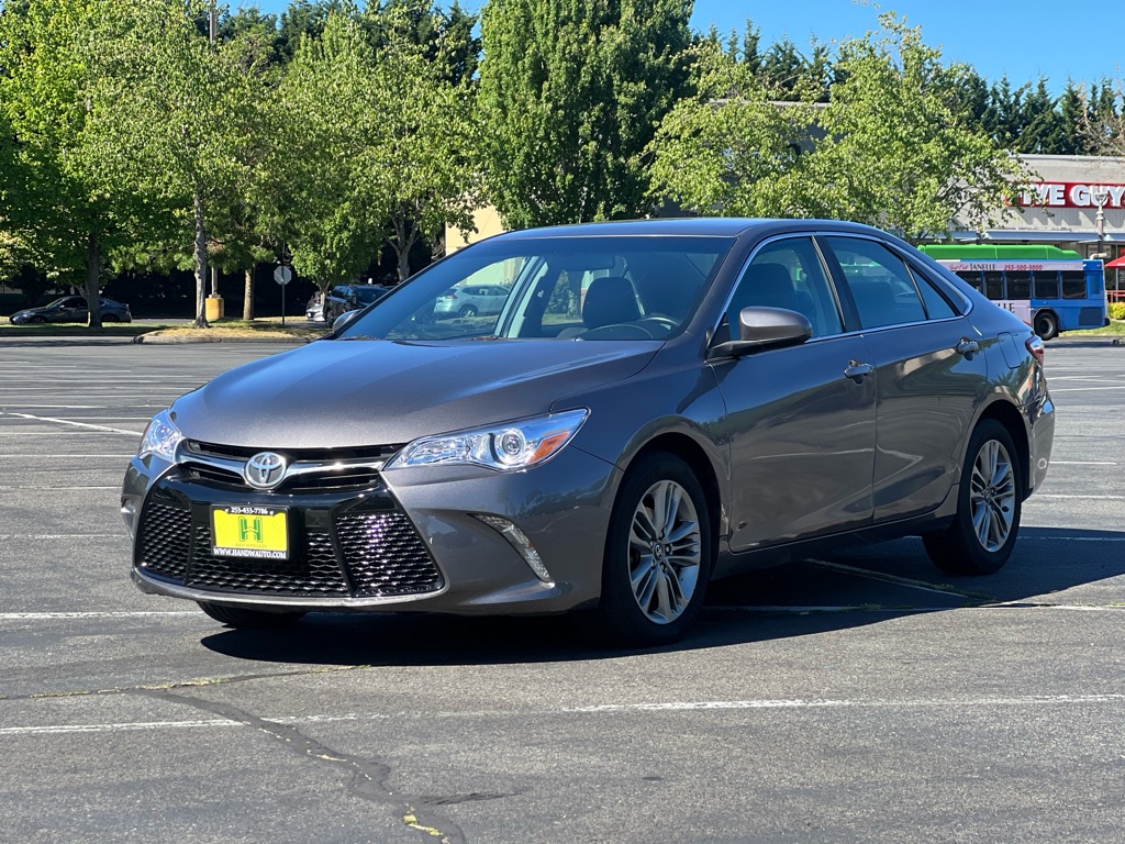 2017 TOYOTA CAMRY