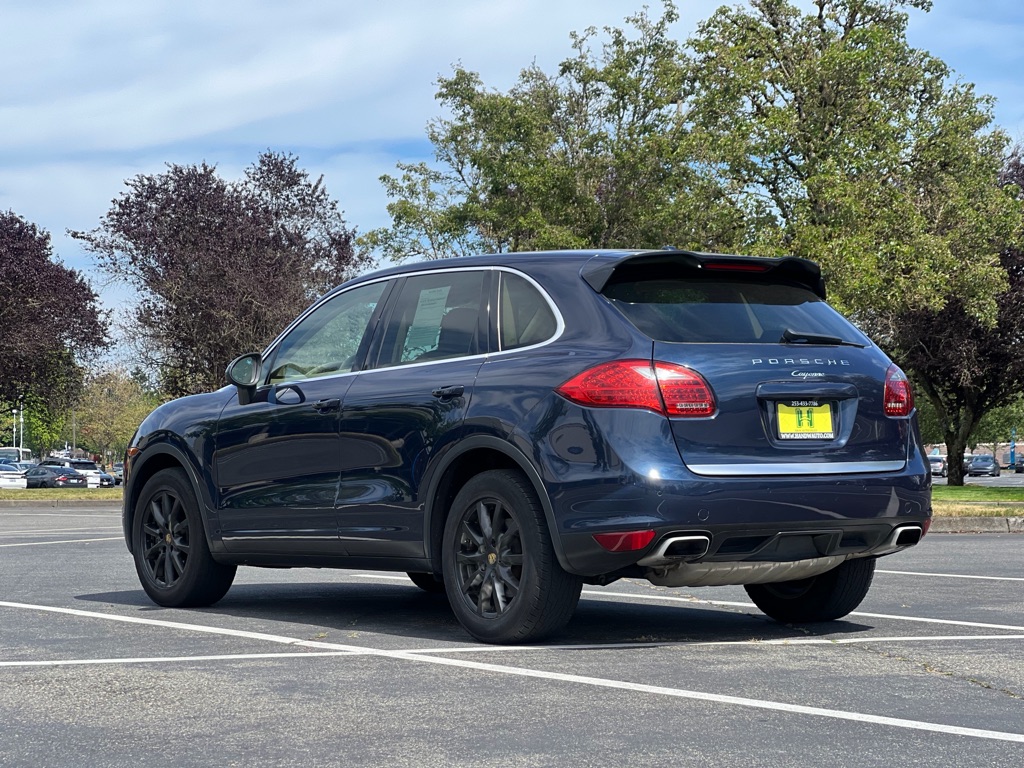 Photo 3 of this PORSCHE CAYENNE