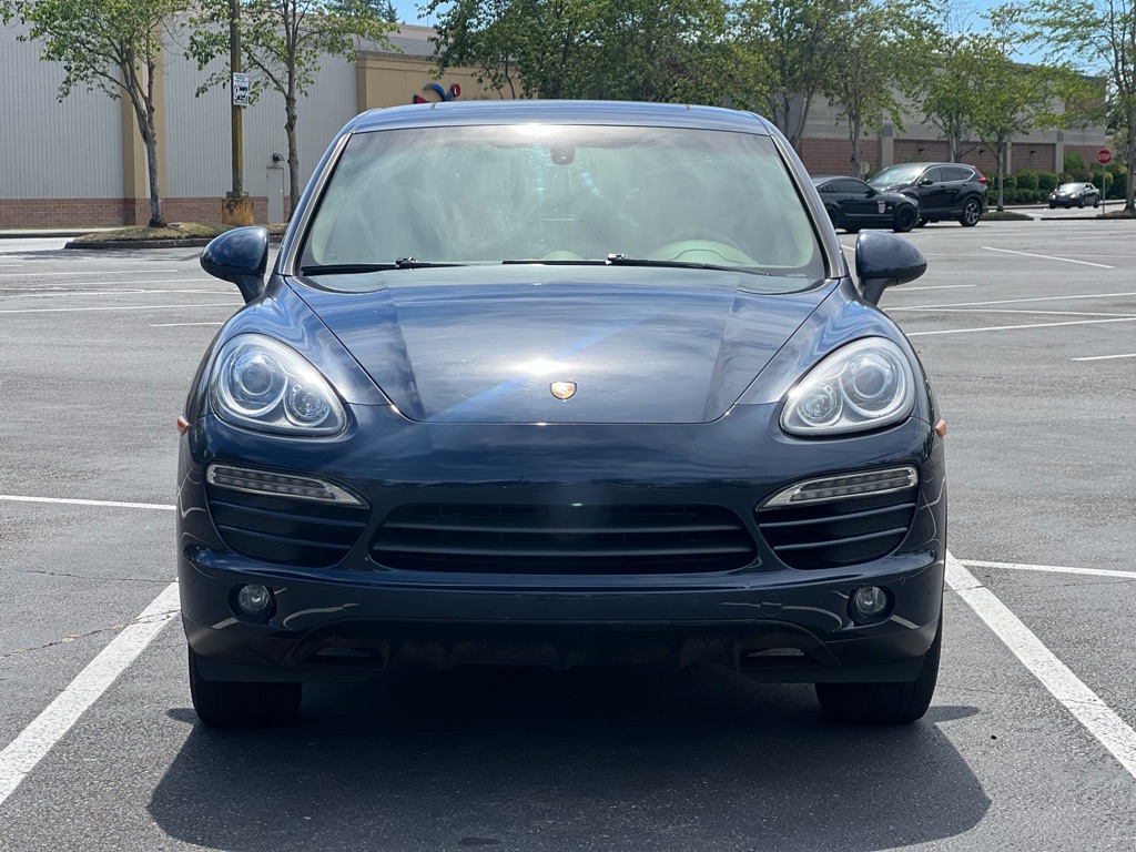Photo 8 of this PORSCHE CAYENNE